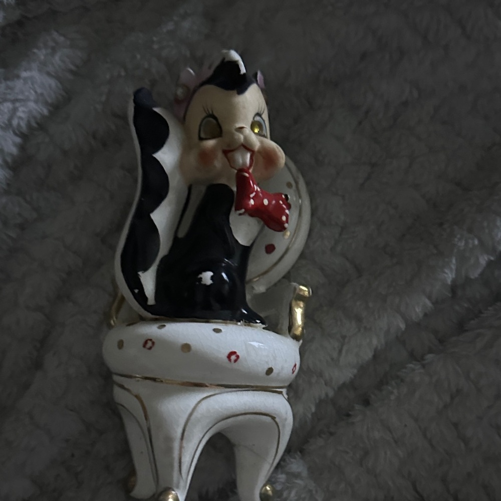 Vintage Skunk Figurine with Polka Dot Bow
